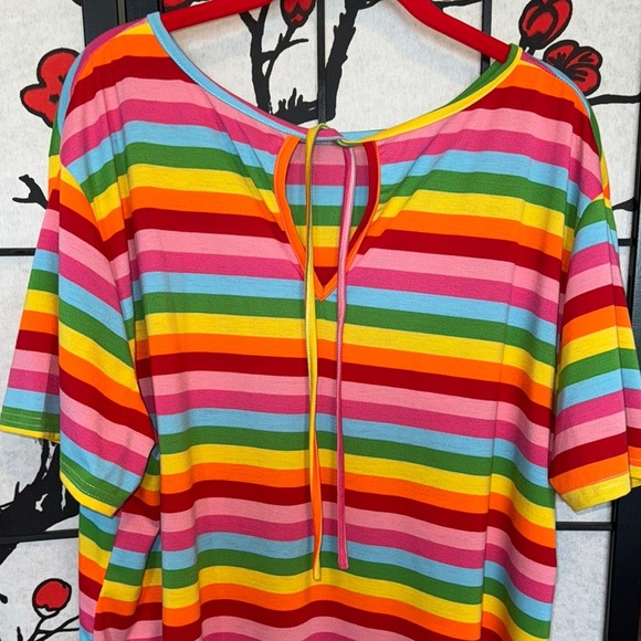 SHEIN 1XL Plus Size High Low High Bow Rainbow Stripe Short Sleeve Tee Shirt - Picture 5 of 12
